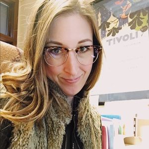 Meet your Posher, Melissa